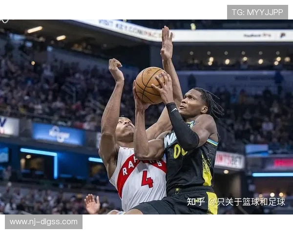 猛龙对阵步行者：一场激烈对决见证东部季后赛强者之争