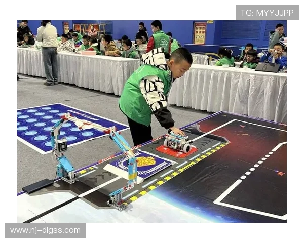 聚焦世界足球巨星成长轨迹与场内场外影响力全面深度解析的多维视角