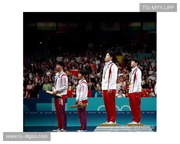 金州勇士鏖战群雄再燃激情巅峰对决见证冠军荣耀时刻 金州勇士鏖战群雄再燃激情巅峰对决见证冠军荣耀时刻