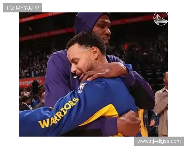 勇士与太阳精彩对决视频录像回顾全场亮点与精彩瞬间分享